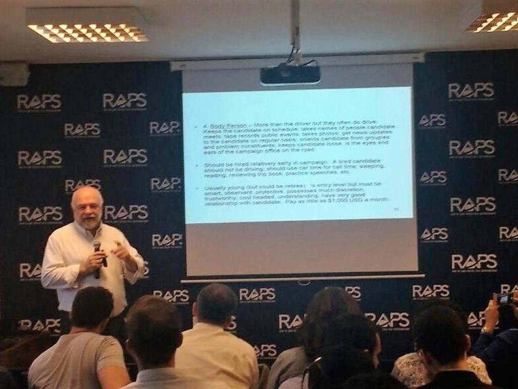 "Grupos como esse daqui me dão muita esperança", diz professor de Harvard sobre a RAPS